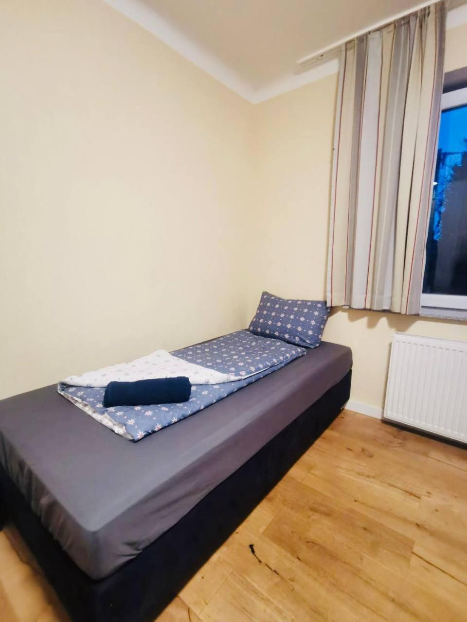 Tripel In Floridsdorf Area Privatunterkunft Wien